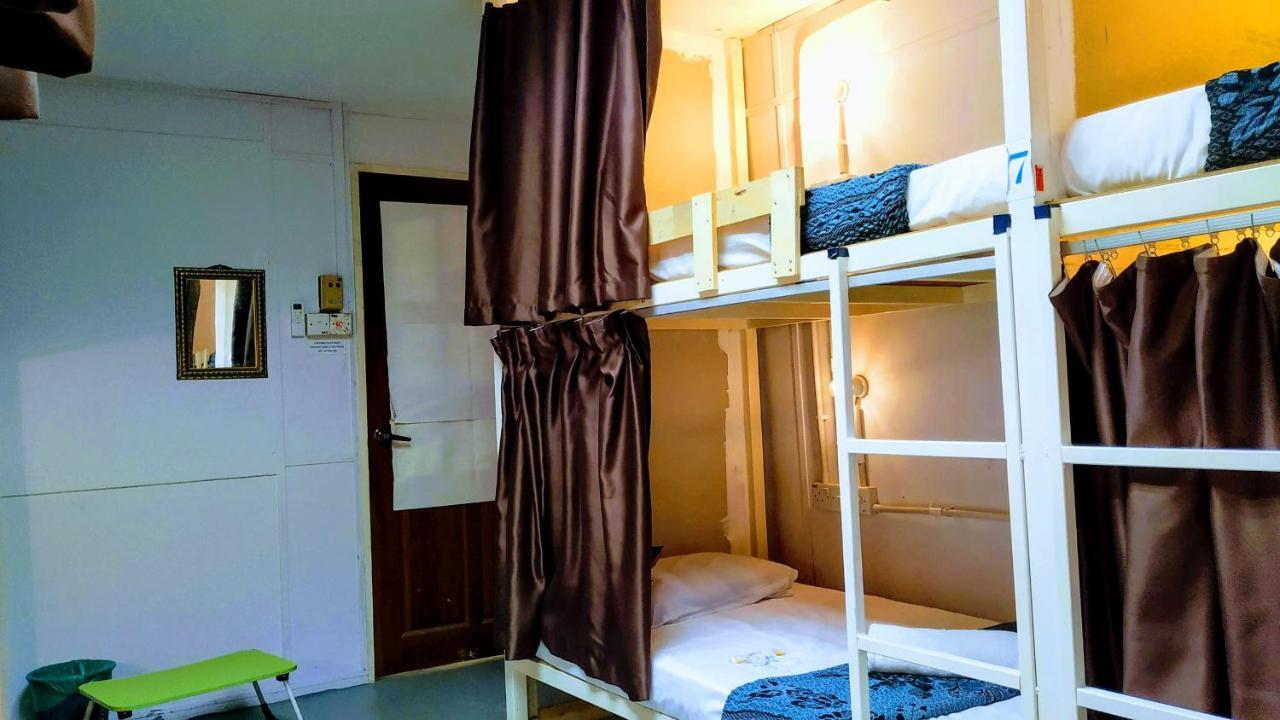 Get Inn Backpackers Кота-Кінабалу Екстер'єр фото