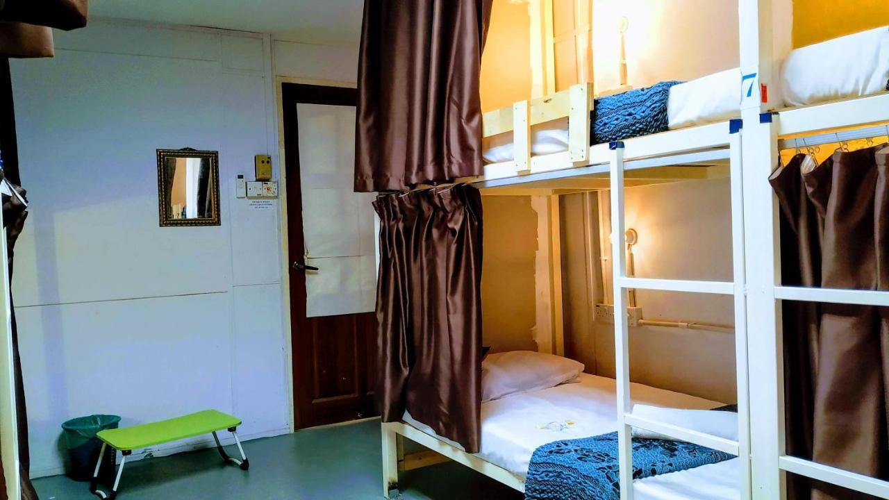 Get Inn Backpackers Кота-Кінабалу Екстер'єр фото